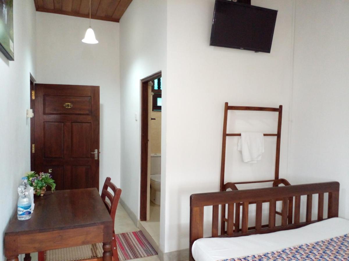 Muduna Walawwa Resort Kandy Exterior photo
