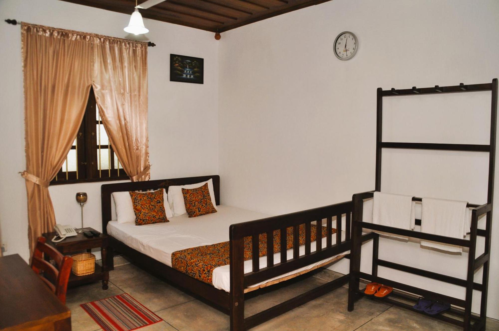 Muduna Walawwa Resort Kandy Exterior photo